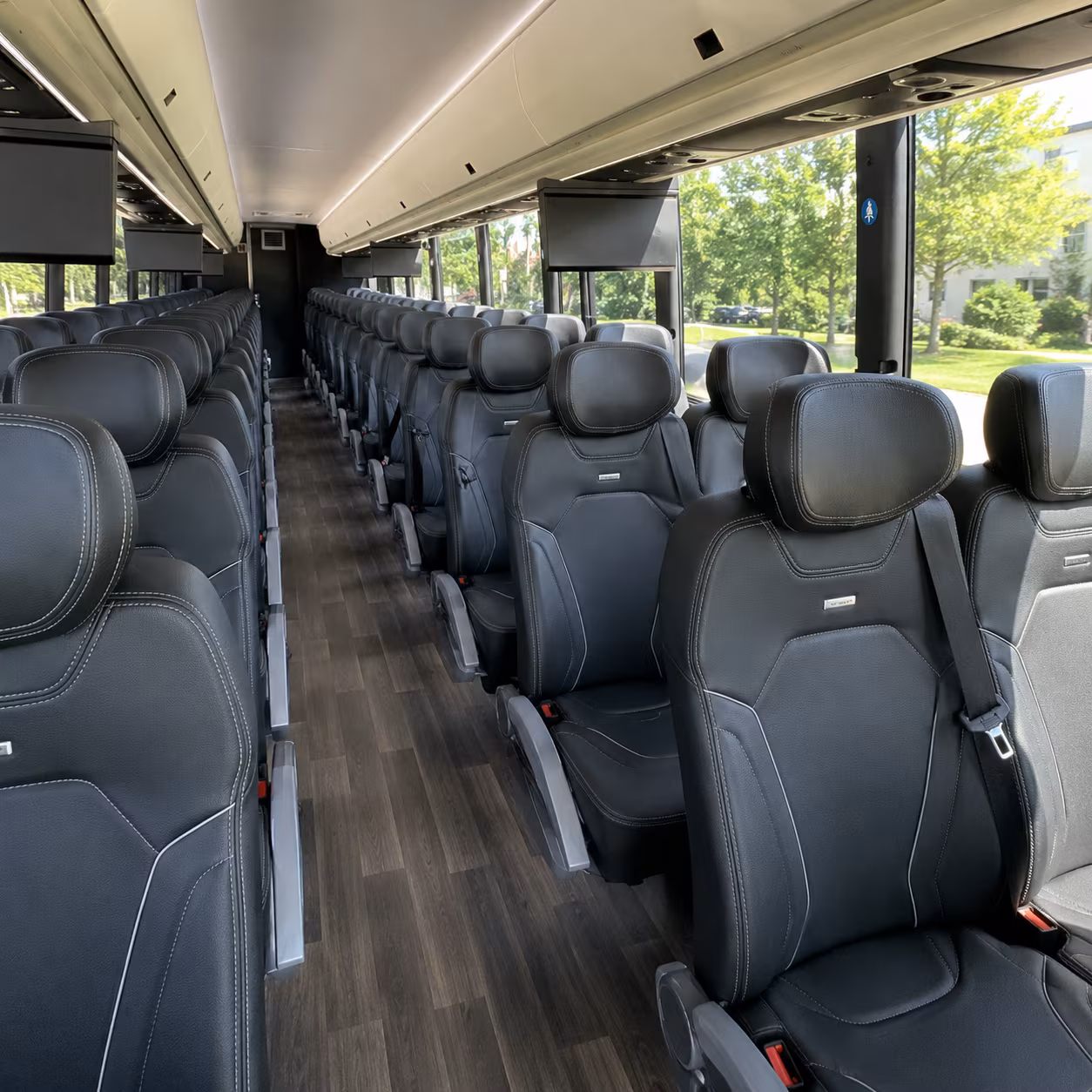 choosing the right bus for a night out on sutter street