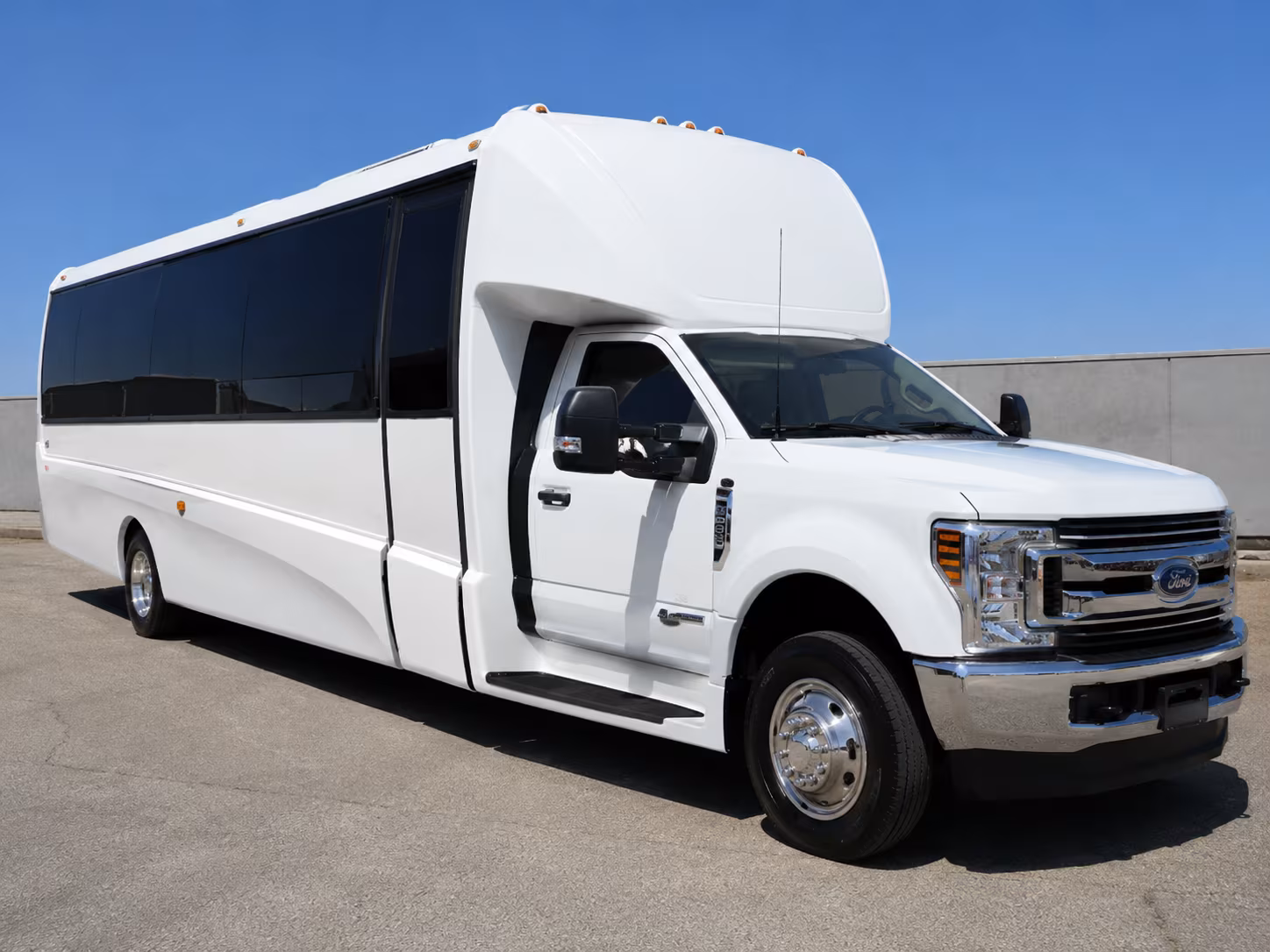 roseville business trip bus rentals made easy in roseville