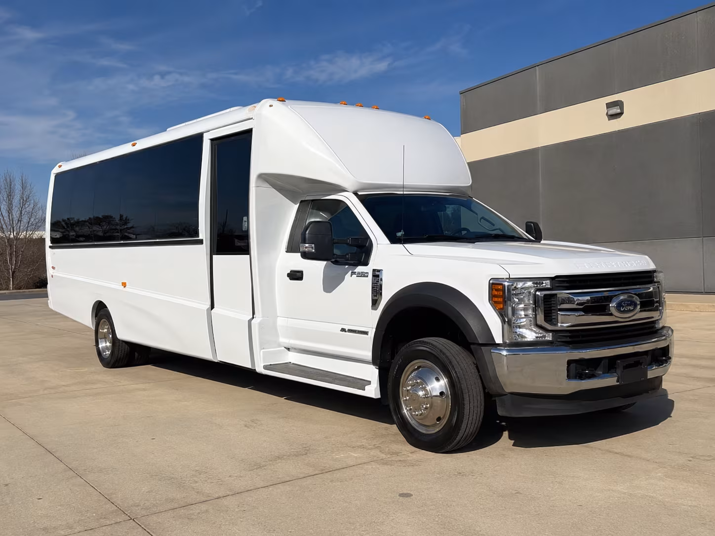 roseville shuttle buses for roseville employees