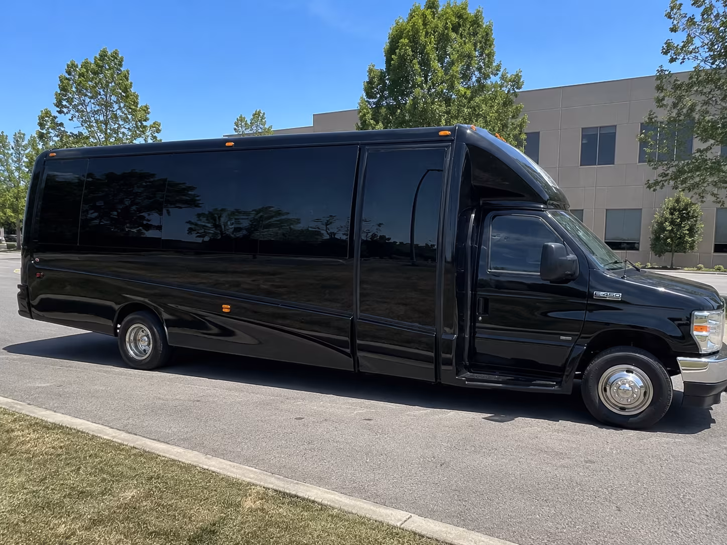 sacramento easy private event bus rentals in sacramento