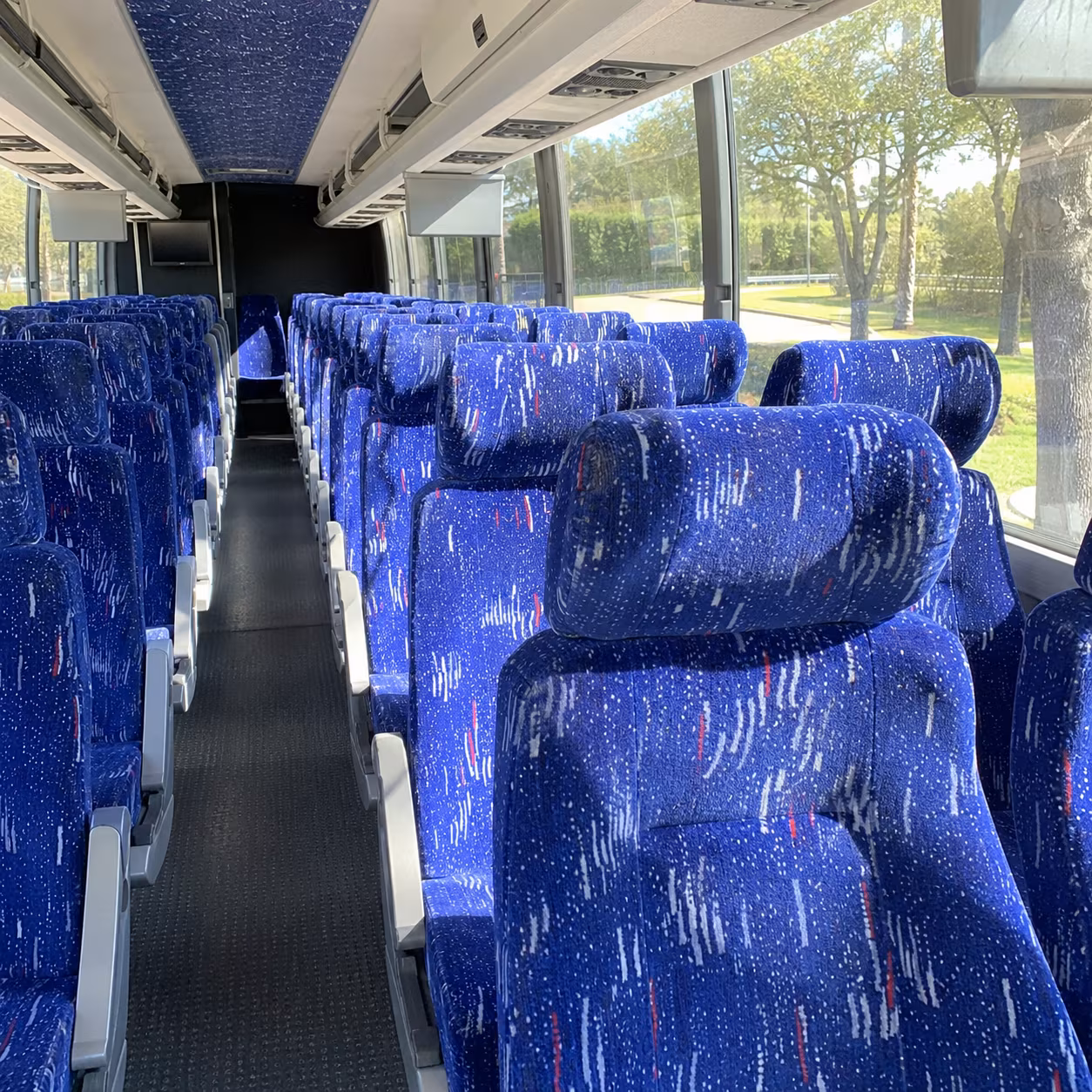 sacramento keep your students together with a sacramento field trip charter bus
