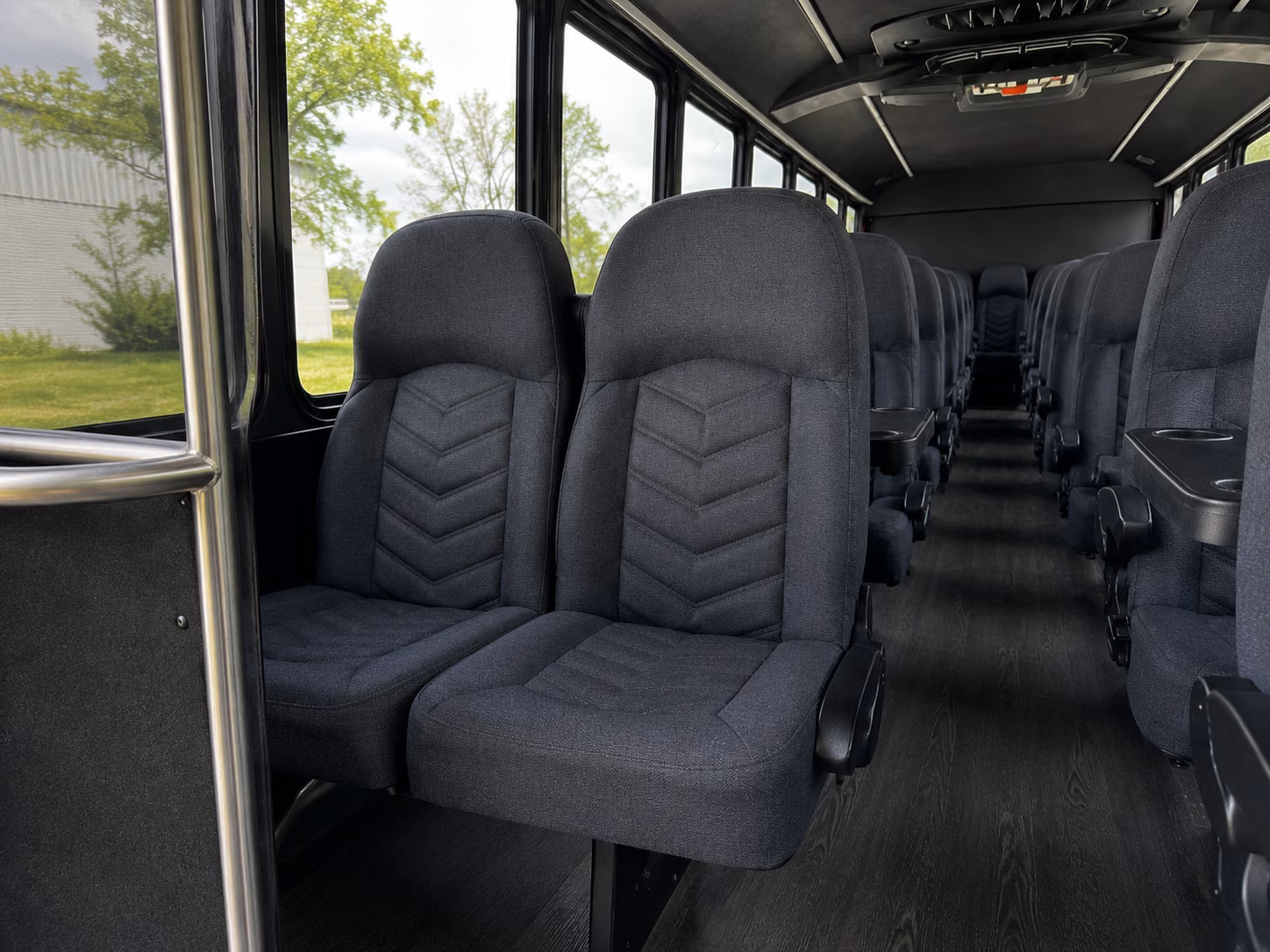 woodland charter buses for woodland military and government groups